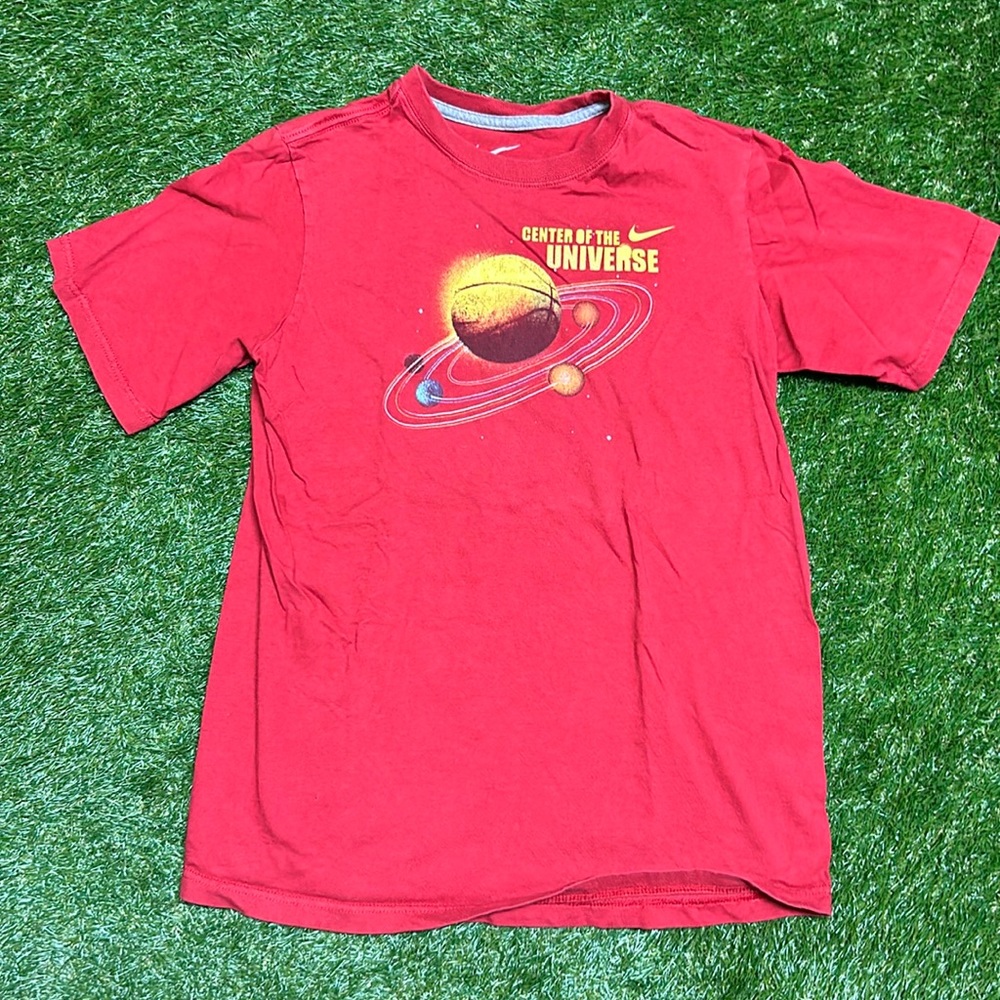 Nike tshirt red